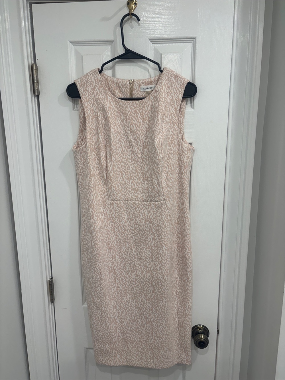 Calvin Klein Blush Peach Ivory Abstract Jacquard Sheath Dress Size 12